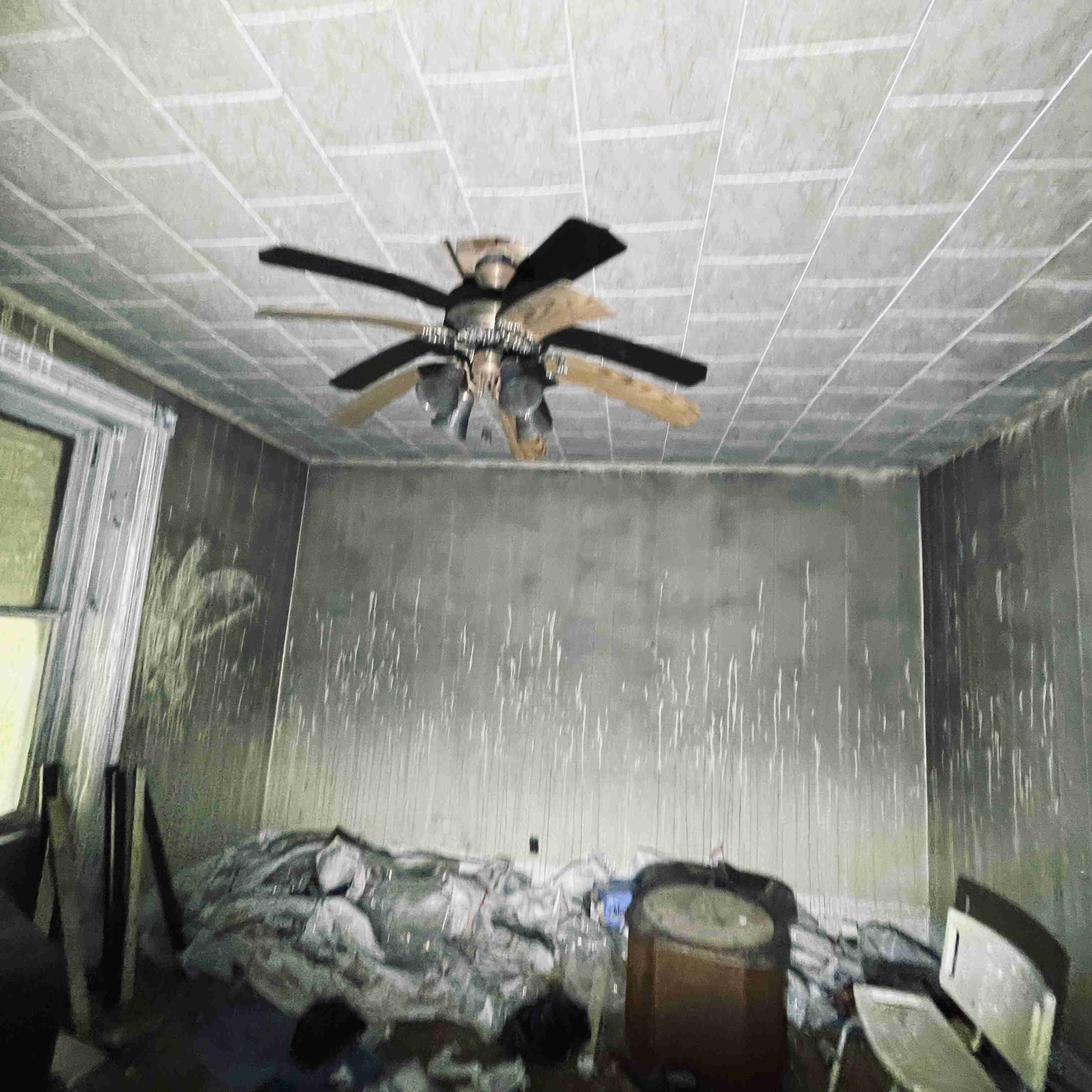 1060 Meldrum (24).jpg